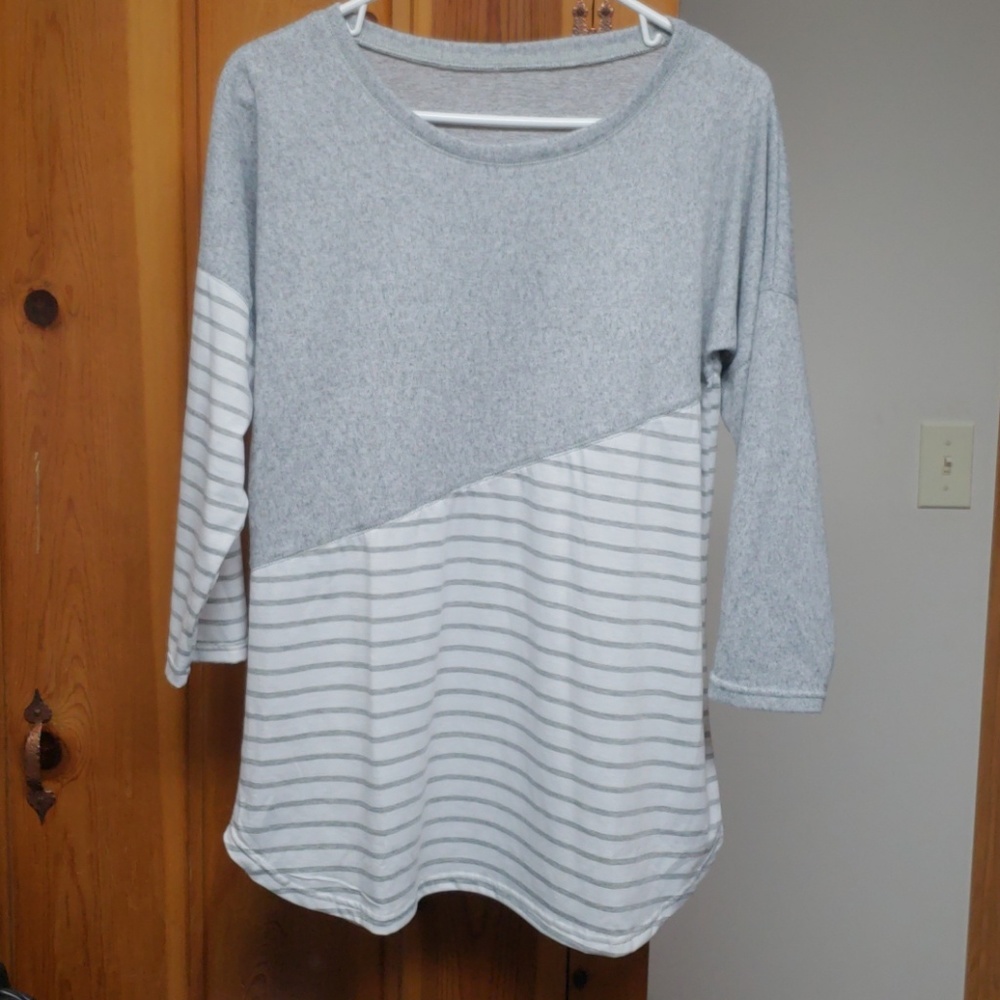 3/4 sleeve shirt